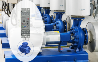 Controlador de motor instalado en un cuadro eléctrico industrial para la gestión eficiente de arranques y paradas